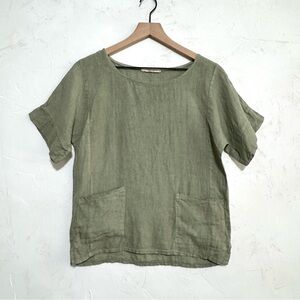 Relaxed Short-Sleeve Linen Top with Front Pockets - Olive